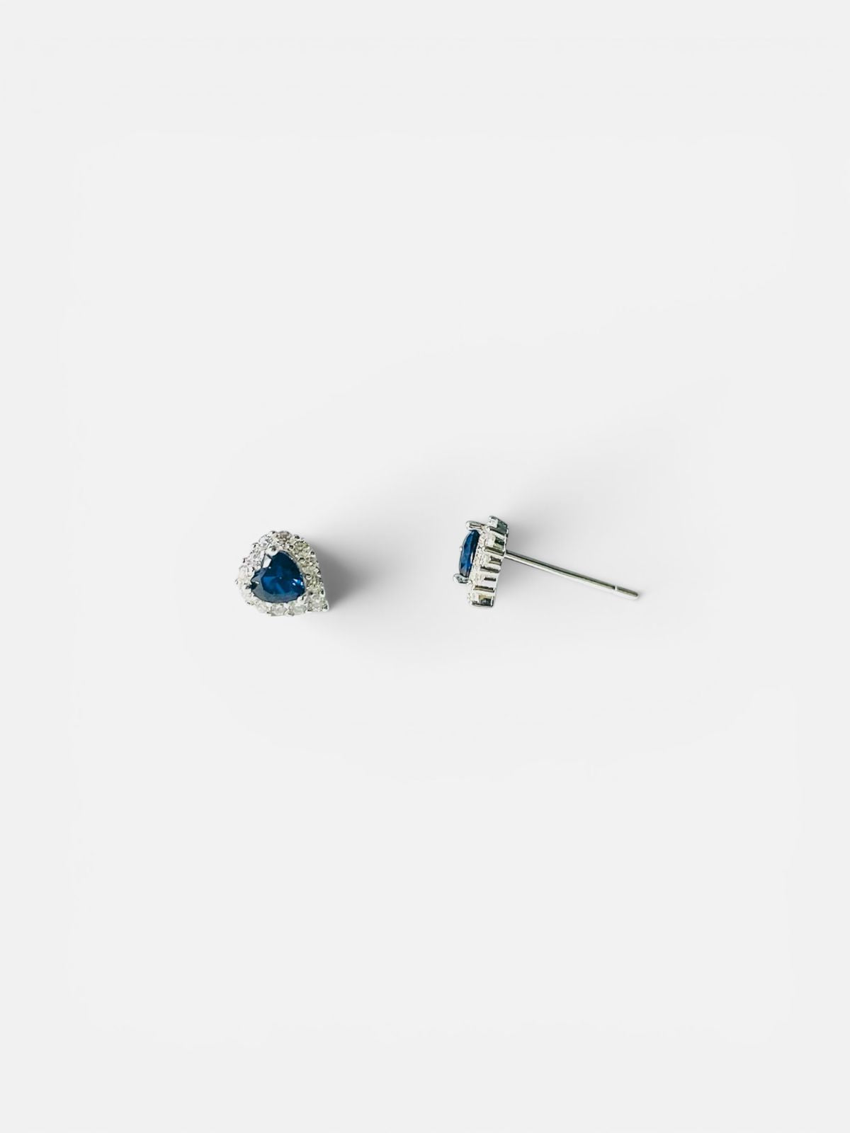 Studs Azul Pavé