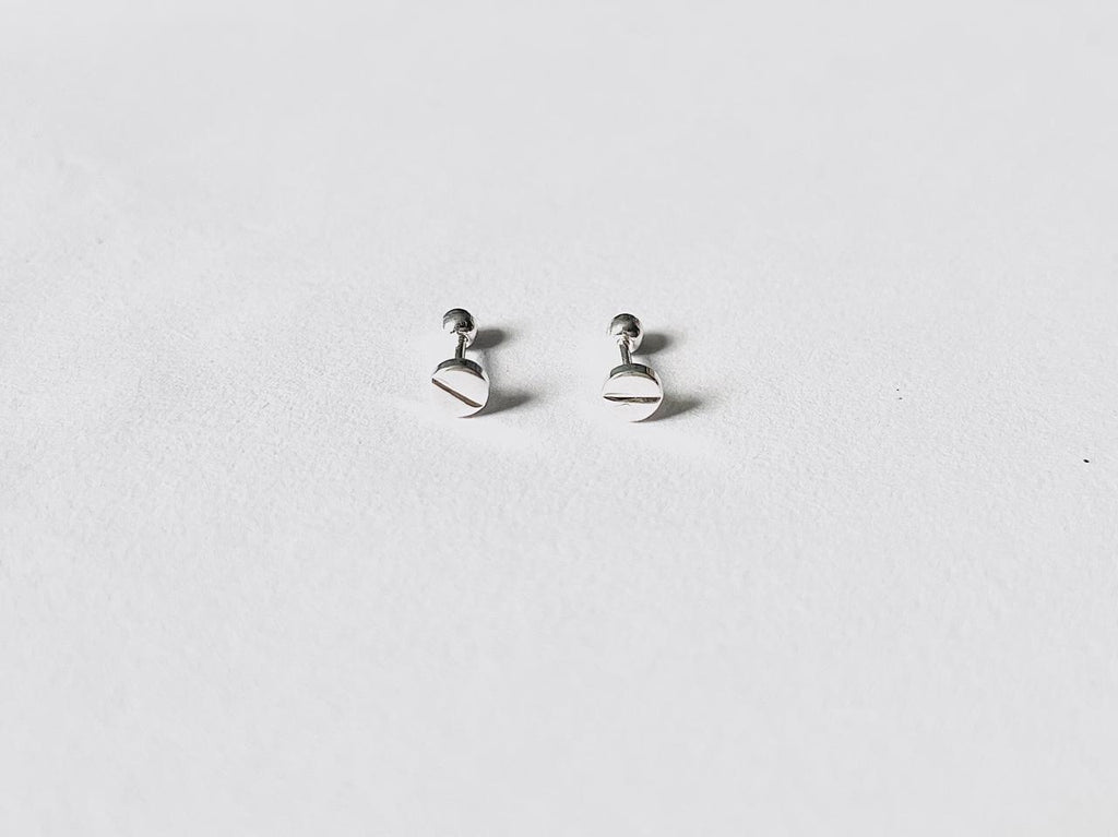 Studs Clavo Liso