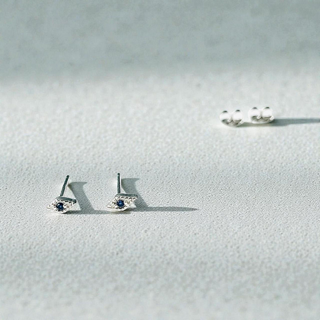 Studs Ojo Brillante